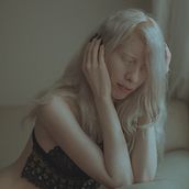 Retrato fotográfico intimista . Fotografie, Fotografie portret și Fotografie de interior de Abby - 05.04.2021