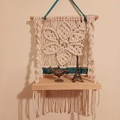 Repisa de macramé con diseño de flor . Macramé de Giuliana Pastor - 05.07.2021