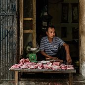 Mercado en Hanoi, Vietnam. Photograph, Digital Photograph, Food Photograph, Documentar, Photograph, and Outdoor Photograph project by Luis Ribelles - 05.12.2021
