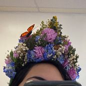 Mi primer intento Proyecto del curso: Tocado floral.. Un progetto di Design di accessori, Fashion design e DIY di Laura Elizabeth Guevara Vallejo - 13.05.2021