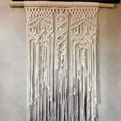 Mi Proyecto del curso: Macramé: nudos básicos y complejos . Un projet de Création d'accessoires, Design d'intérieur, Décoration, Art textile , et Macramé de yeni13878 - 18.05.2021