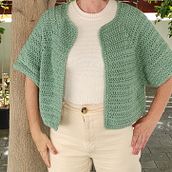 Mi Proyecto del curso:  Top-down: prendas a crochet de una sola pieza. Fashion Design, Fiber Arts, DIY, and Crochet project by elirge - 05.18.2021