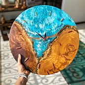 Reloj de Pared Alamar En Resina Epoxi Y Madera . Design, Arts, Crafts, and Woodworking project by Daniel Lozano Uribe (Boreal Bros) - 01.23.2021