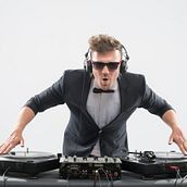 ser DJ. Music project by Jorge Lopez - 05.30.2021