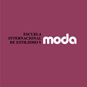 Anuncio TikTok. Design, Advertising, Br, ing, Identit, Graphic Design, Digital Design, Social Media, and Social Media Design project by Laura Ludivina Lobato Deschamps - 06.01.2021