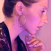 Mi Proyecto del curso: Iluminación creativa para retratos fotográficos. Un proyecto de Fotografía, Fotografía de retrato, Iluminación fotográfica, Fotografía de estudio y Fotografía artística de Jennifer Hernández Quintero - 19.12.2020