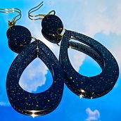Meu projeto do curso: Design de joalheria com resina. Un progetto di Design di accessori, Artigianato, Design di gioielli e DIY di ststeixeiras - 05.06.2021