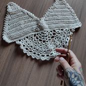 top mandala. Design, Crochet, Costume Design, Fashion Design, Creativit, Arts, Crafts, and DIY project by Cristiane Trein da Silva - 06.06.2021