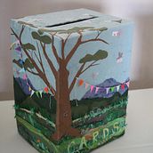 Collaged card box. Un proyecto de Collage de Trinity Nay - 11.06.2021