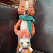 Mi Proyecto del curso: Needle felting: creación de personajes con lana y aguja. Un progetto di Artigianato e Design di giocattoli di Cathya Urquieta Medina - 14.06.2021