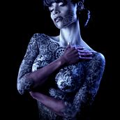 VINTAGE - BODY PAINTING - ANUBIS VRUSSH por ANUBIS VRUSSH @anubisvrussh. Photograph, Advertising, Film, Video, TV, Social Media, Design, Fashion Photograph, Fashion Design, Portrait Photograph, Fine-Art Photograph, and Digital Photograph project by ANUBIS VRUSSH - 06.15.2021