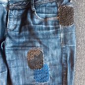 My project in Embroidery: Clothing Repair course. Un proyecto de Bordado, Costura, DIY, Upc, cling y Diseño textil de Joyce Borremans - 17.06.2021