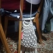 Meu projeto do curso: Design e criação de bolsas em macramê. Design, Accessor, Design, Arts, Crafts, Sewing, Fiber Arts, and Macramé project by Maria da Conceição Mata Simões - 06.20.2021