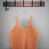 Mako Tee. Un progetto di Fashion design, Fiber Art, DIY e Uncinetto di abigail nolasco - 26.04.2021