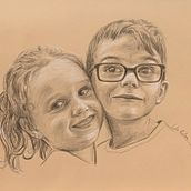 Retrato a lápiz y pastel blanco. Pencil Drawing project by Lola - 06.23.2021