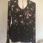 Upcycling de vestido com crochet. Projekt z dziedziny Upc i cling użytkownika sandrabatista25 - 24.06.2021
