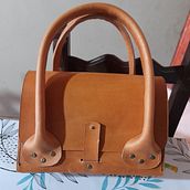 Mi Proyecto del curso: Creación de bolsos de cuero artesanales para principiantes. Design, Accessor, Design, Arts, Crafts, and Sewing project by carlosjaferando - 06.25.2021