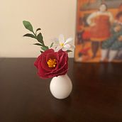My project in Paper Flower Craft Techniques course. Paper Craft, Decoration, and DIY project by Gisela Mualin - 06.22.2021