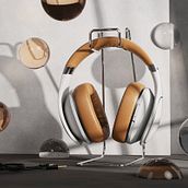 Samsung Level CGI. Un progetto di 3D, Design industriale e Product design di Alex Casabò - 25.06.2021