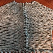 Mi Proyecto del curso:  Top-down: prendas a crochet de una sola pieza. Fashion Design, Fiber Arts, DIY, and Crochet project by Silvia Duran - 06.30.2021