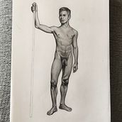 Mi Proyecto del curso: Dibujo realista de la figura humana. Un progetto di Illustrazione tradizionale, Belle arti, Bozzetti, Disegno a matita, Disegno, Disegno realistico e Disegno anatomico di Lucia Garcia - 01.07.2021