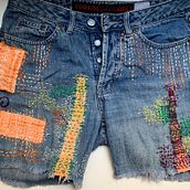 Conserto de uma bermuda que que rasgou a perna. Embroider, Sewing, DIY, Upc, and cling project by Patricia De Menezes Oliveira - 07.05.2021
