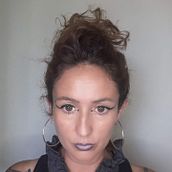 Fotografia escenografica para ojos y manos. Un proyecto de Fotografía y Marketing Digital de mauravillafane - 06.07.2021