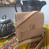 Mi Proyecto del curso: Creación de bolsos de cuero artesanales para principiantes. Un proyecto de Diseño, Diseño de complementos, Artesanía y Costura de stelamarygarcete - 07.07.2021