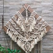 Meu projeto do curso: Introdução à tapeçaria em macramê . % Ana Lourdes Avelar tarafından hazırlanan Aksesuar Tasarımı, Sanat ve El Sanatları, El, af Sanatları, Ve Makrome projesi - 07.14.2021