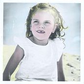 My project in Coloring Photos with Watercolor course . Photograph, Fine Arts, Watercolor Painting, and Film Photograph project by corientje - 07.15.2021