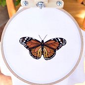 Mi Proyecto del curso: Técnicas de bordado realista. Traditional illustration, and Embroider project by María Paz Herrera - 07.17.2021