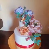 Il mio progetto del corso: Fiori di zucchero per cake design. Design, and DIY project by claire130000_ - 07.24.2021
