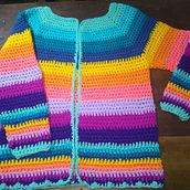 Mi Proyecto del curso:  Top-down: prendas a crochet de una sola pieza. Un progetto di Fashion design, Fiber Art, DIY e Uncinetto di Carla Aguilar Burgos - 25.07.2021