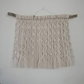 Mi Proyecto del curso: Introducción al macramé: creación de un tapiz decorativo. Accessor, Design, Arts, Crafts, Interior Design, Decoration, Fiber Arts, and Macramé project by Jenn Guaje - 07.30.2021