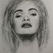 My project in Artistic Charcoal Portraiture: Creating Atmosphere course. Traditional illustration, Fine Arts, Drawing, Portrait Drawing, Realistic Drawing, and Artistic Drawing project by yitingng - 07.31.2021