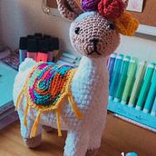 Lhama amigurumi. Un proyecto de Crochet de Luiza - 01.08.2021