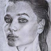 Mein Kursprojekt: Realistische Porträts mit Graphit Bleistift. Un progetto di Illustrazione tradizionale, Belle arti, Bozzetti, Disegno a matita, Disegno, Disegno di ritratti, Disegno realistico, Disegno artistico e Disegno anatomico di Esther - 01.08.2021