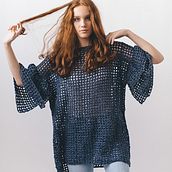 Filet Crochet Dress. Un proyecto de Crochet, Diseño de moda, Creatividad y Artesanía de Gaia Segattini - 02.08.2021