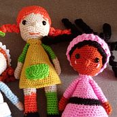 Mi Proyecto del curso: Amigurumi: diseño de ropa, pelo y complementos. Artesanato, Design de brinquedos, Tecido, Crochê, e Amigurumi projeto de Juana Vera - 04.08.2021