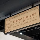 Identidad Corporativa de una Cafetería. Design, Traditional illustration, Advertising, Accessor, Design, Product Design & Industrial Design project by Miguel Prieto García - 08.04.2021