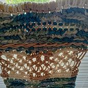Macrame Wall Hanging. Un proyecto de Artesanía, Diseño de producto, Creatividad y Decoración de interiores de Tetyana Veres - 06.08.2021