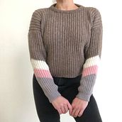 My project in Creating Garments Using Crochet course. Fashion Design, Fiber Arts, DIY, and Crochet project by nicolepozzobon1 - 08.14.2021