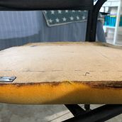 Mi Proyecto del curso: Restauración y tapizado de silla de estudio. Arts, Crafts, Furniture Design, Making, Interior Design, DIY, Woodworking, Upc, and cling project by Marîanëlla Echxgaray - 08.16.2021