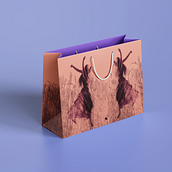 Surface illustration. Un progetto di Illustrazione tradizionale, Design di accessori, Disegno a matita, Design di poster  e Fashion design di Christiana Sciarratta - 17.08.2021