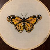 Mi Proyecto del curso: Técnicas de bordado realista, mi mariposa. Traditional illustration, and Embroider project by Silvana F - 08.18.2021