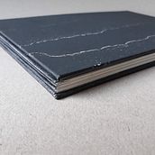 Meu projeto do curso: Encadernação da sua obra gráfica sem dobras. Un progetto di Artigianato, Belle arti, Rilegatura e DIY di patricia norman - 19.08.2021