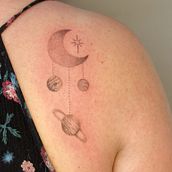 Mis primeros tatuaje con maquina rotativa hecha en chile . Fotografia, Artes plásticas, Redes sociais e Ilustração com tinta projeto de Françoise Morales Alvarez - 21.08.2021