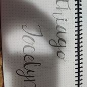 Estoy iniciando en esto de las letras, y solo las hago . Lettering project by Jocelyn Castillo - 08.22.2021
