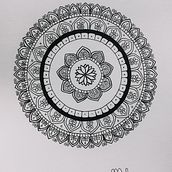 Meu projeto do curso: Mandala Iniciante. Drawing & Ink Illustration project by Maria Clara Diab - 08.24.2021