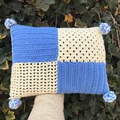 Mi Proyecto del curso: Técnicas básicas de knitting y crochet. Un proyecto de Diseño de complementos, Tejido y Crochet de Valeria Núñez Anaya - 22.08.2021